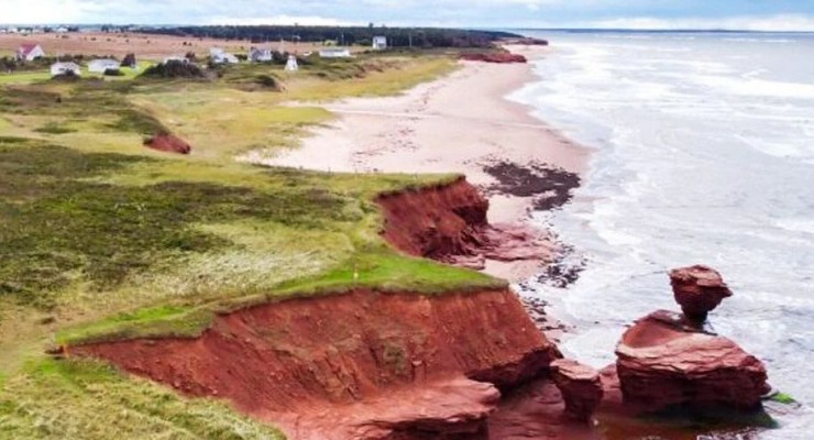 Image for article: 10 Things to Do on Prince Edward Island on a Rainy Day