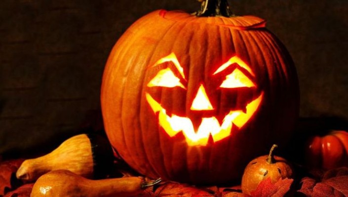 Image for article: Get Ready for Halloween: Save on Candy, Costumes & Fun!