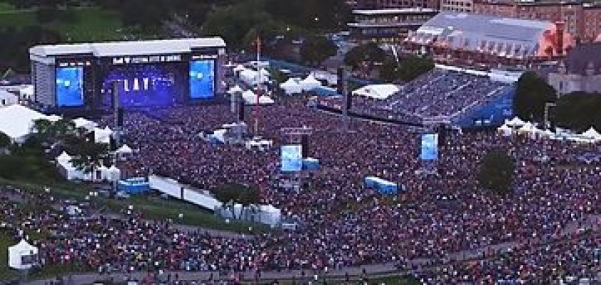 Image for article: Summer Festivals in Quebec